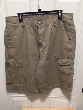 Wrangler Men's Cargo Shorts - Khaki/Tan